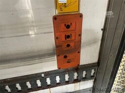 Mercedes-Benz Atego box truck w/ insulated cabinet and interior