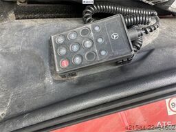 Mercedes-Benz Atego box truck w/ insulated cabinet and interior