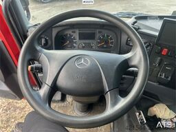Mercedes-Benz Atego box truck w/ insulated cabinet and interior