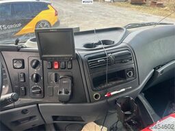Mercedes-Benz Atego box truck w/ insulated cabinet and interior