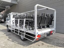 Mercedes-Benz Sprinter 513 CDI 4x4 1700 KM 18 Persons Expedit...