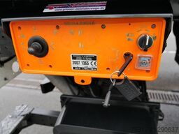 KRONE SZR 18/eLZ4 S / LBW 2500 kg / LENKACHSE / TRIDEC