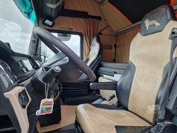MAN TGX 18.510 4x2 - Lowdeck - Custom interior - Fu...