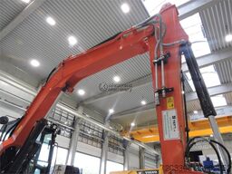 KUBOTA KX080