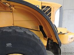 VOLVO L180E