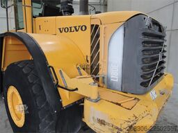 VOLVO L180E