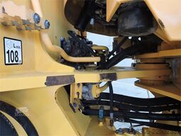 VOLVO L180E