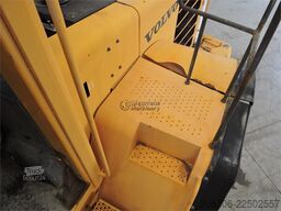 VOLVO L180E