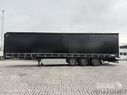 Schmitz Cargobull Curtainsider Coil Getränke