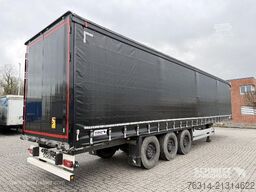 Schmitz Cargobull Curtainsider Standard Getränke