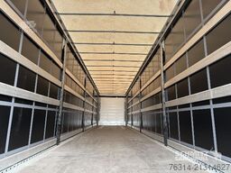 Schmitz Cargobull Curtainsider Standard Getränke