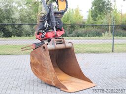 Liebherr A916 | ROTOTILT R5 + GRIP | BUCKET | 3D GPS | BSS