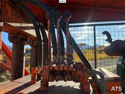 Terex Finlay Hydrascreen screener with feed hopper