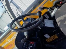 JCB 540-140