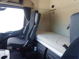 Mercedes-Benz Actros L 3552 8x4 / 2023 / 76 T GVM