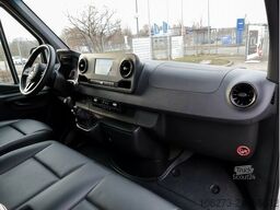 Mercedes-Benz Sprinter 215CDI Pritsche,3.259mmRadstand,MBUX
