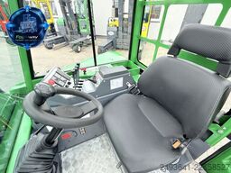 Combilift CB4000 GAS TRIPLEX 6800 POSITIONER CABIN