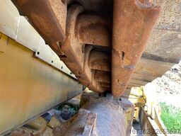 Caterpillar D8R