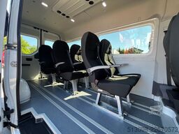 VW CRAFTER 2.0 TDI 9 SITZER AUTOMATIK KLIMAAUTO PDC