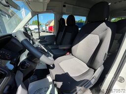 VW CRAFTER 2.0 TDI 9 SITZER AUTOMATIK KLIMAAUTO PDC