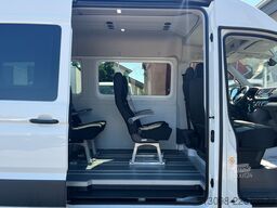 VW CRAFTER 2.0 TDI 9 SITZER AUTOMATIK KLIMAAUTO PDC