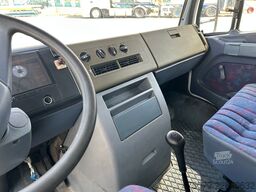 MERCEDES-BENZ Vario 612 D