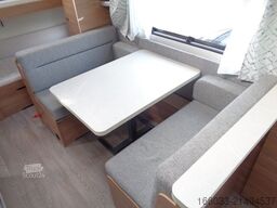 HOBBY de luxe 560 KMFe *Markise*Vorzelt*