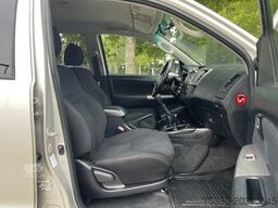 toyota Hilux 4x4 Double Cab 2.5 D-4D