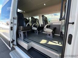 VW CRAFTER 17 SITZER ACC LANE ASSIST