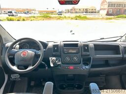 FIAT Ducato Camper | 3 Schlafplätze | Dusche + Küche