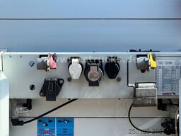 SCHMITZ CARGOBULL SCS Mega Hubdach Edscha Lift Staplerhalterung