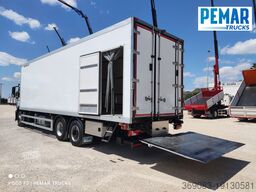 MERCEDES-BENZ ANTOS 2535 6X2 FRIGORIFICO