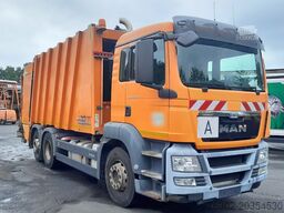 MAN 26.400 6x2 Faun Maxipress 522