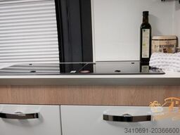 MOOVEO Van 60DB Auto. 160 PS Navi Markise Solar SAT TV