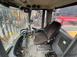 Liebherr L550