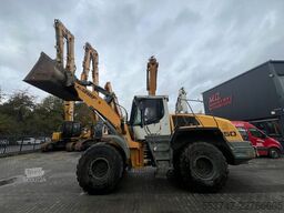 Liebherr L550