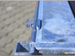 EDUARD Plattform 2615 257x150 cm 750 kg 10 Zoll