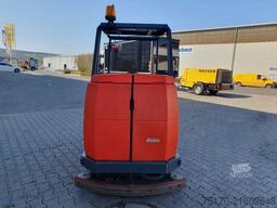Hako matic B 1100 / nur 704h! / 2006