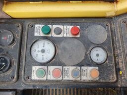 Bomag BW 225 D-3 / 2001 / nur 3.824h! / Variocontrol