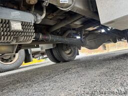 Iveco 70C18 box truck with tail lift and 3 sets of tires