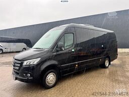 Mercedes-Benz Atlas Sprinter 519 CDI Minibus – 17 seats – 258,00