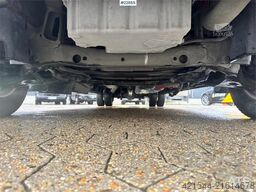 Mercedes-Benz Atlas Sprinter 519 CDI Minibus – 17 seats – 258,00