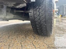 Mercedes-Benz Atlas Sprinter 519 CDI Minibus – 17 seats – 258,00