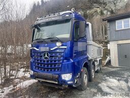 Mercedes-Benz Arocs 3263