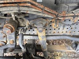 Mercedes-Benz Arocs 3263