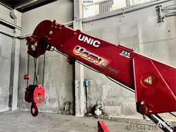 Unic URW-295 crawler crane – only 380 hours!
