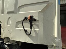 Volvo FH 420 6X2 *EX-ADR FUEL TANKER* - *137.000km!* ...