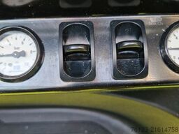 MERCEDES-BENZ Heckniederflur Sprinter 517 / 4 er Bestuhlung