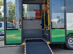 MERCEDES-BENZ Heckniederflur Sprinter 517 / 4 er Bestuhlung