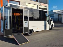 MERCEDES-BENZ Heckniederflur Sprinter 517 / 4 er Bestuhlung